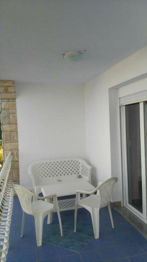 Marina Apartamento Exterior foto